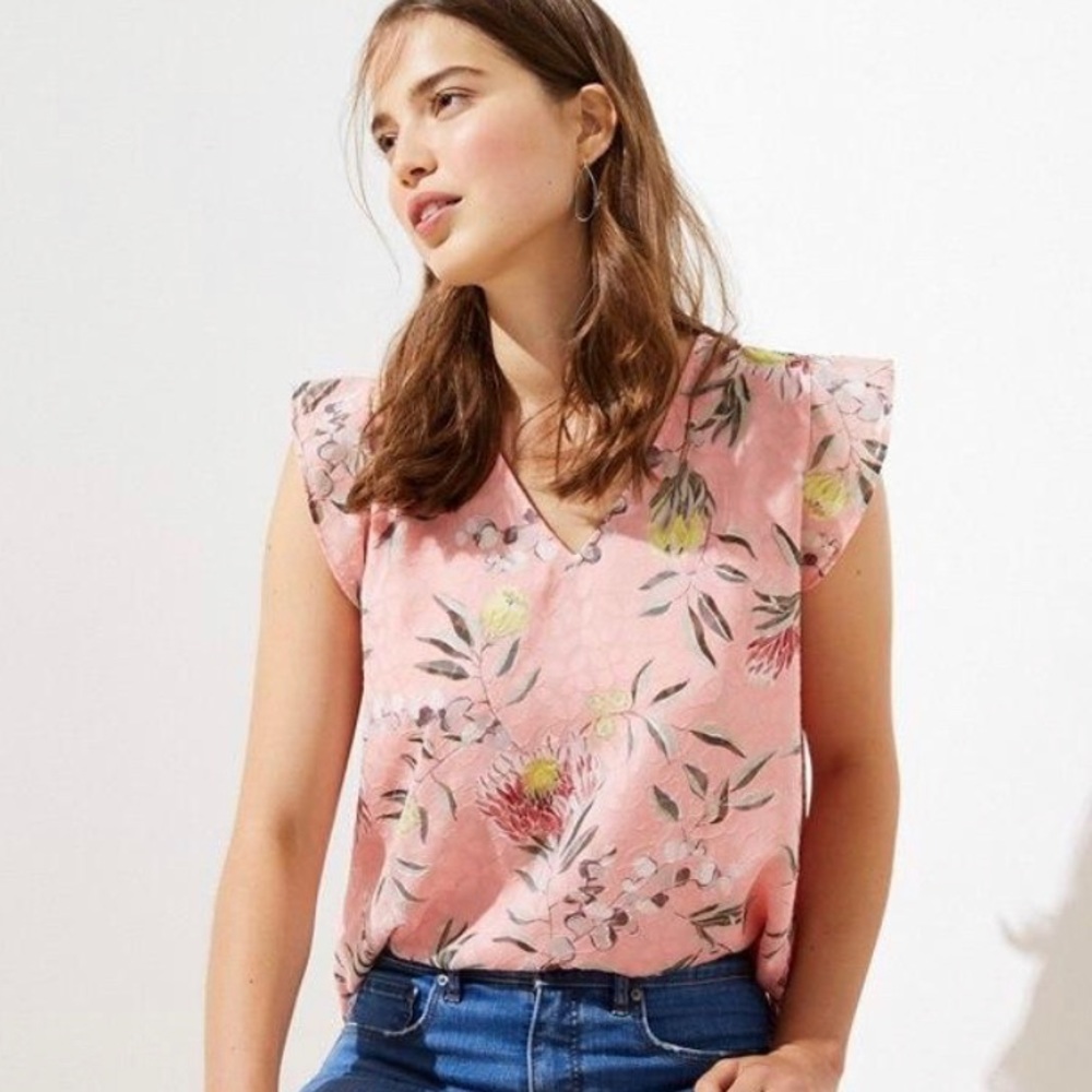 LOFT fluttery cap sleeve tee